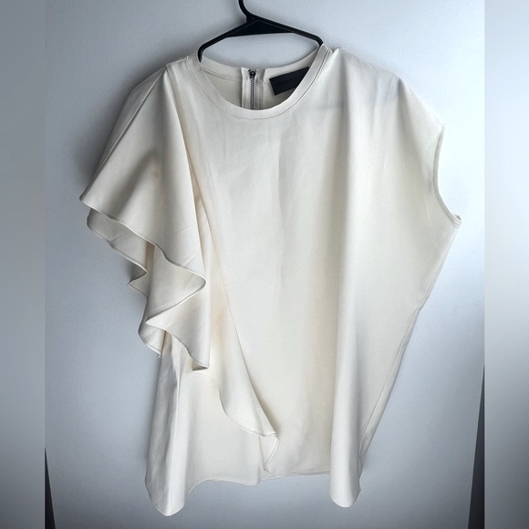 Blaque Label Asymmetrical Top - Picture 1 of 4
